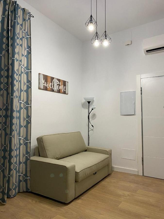 Aluche Aparment C Apartment Madrid Exterior photo
