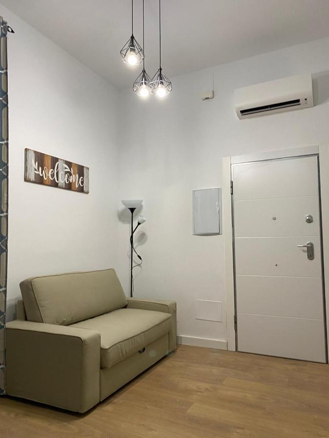 Aluche Aparment C Apartment Madrid Exterior photo
